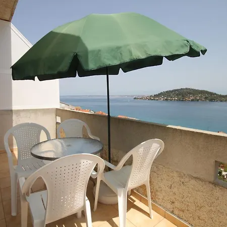 Apartments By The Sea Kali, Ugljan - 8235 Apartman Kali