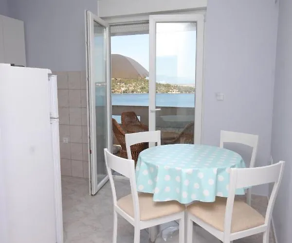 Apartamento By The Sea Kali, Ugljan - 8235 Kali